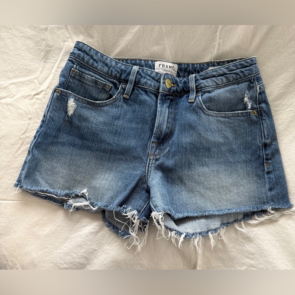 Frame Le Grand Garcon Denim Women's Distressed Blue Jean Raw Hem Shorts, Sz.23